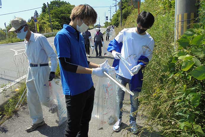 Local community contributions at our plants