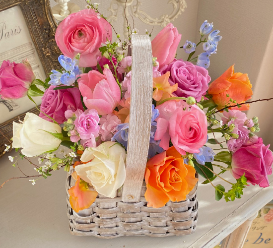 フラワーバスケットアレンジ